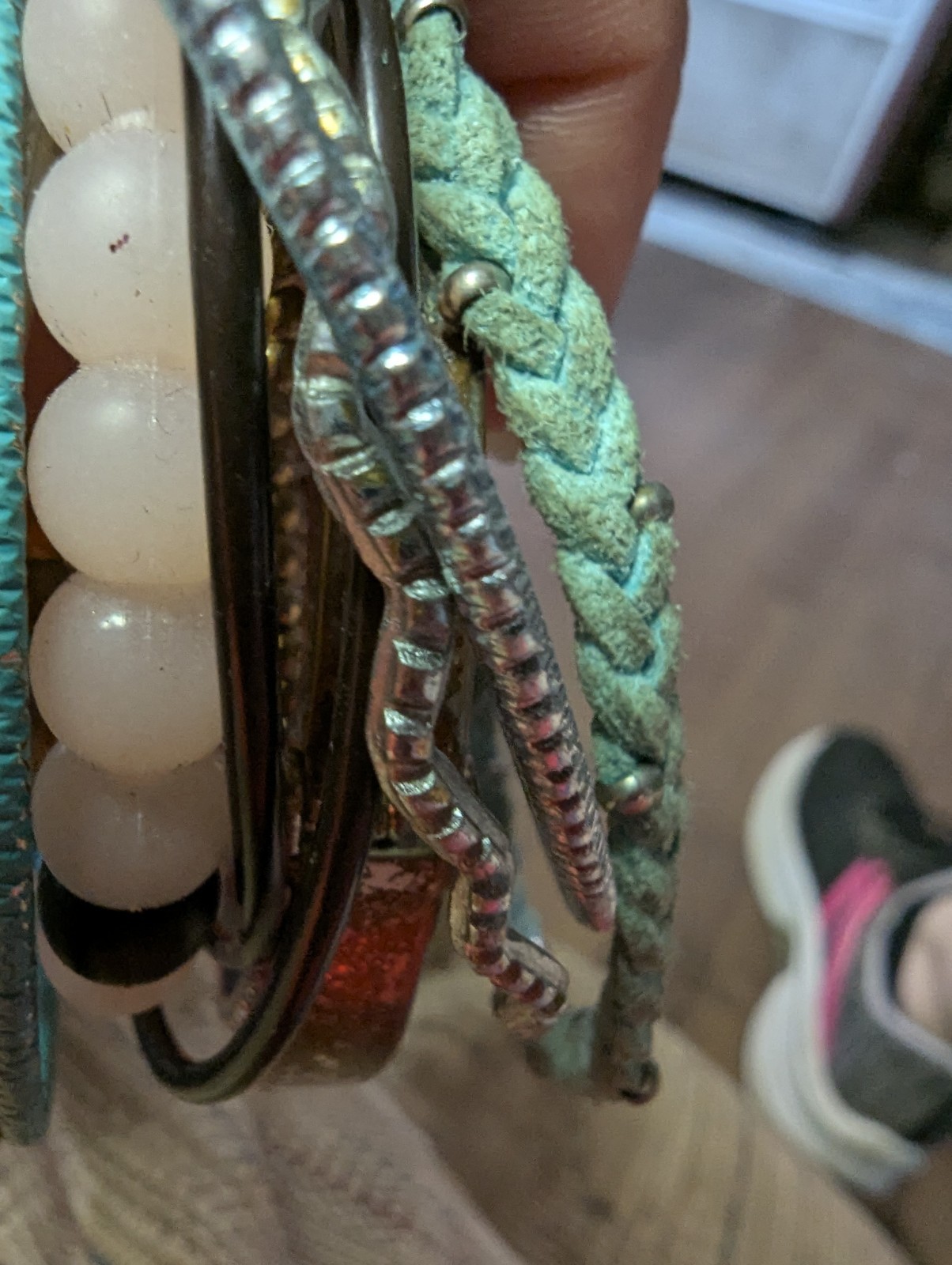 Various Color Size and Material Bracelets for Women