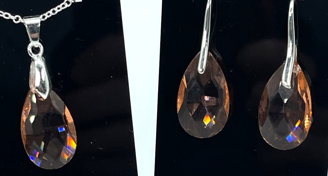 Necklace/Earrings 925 Silver Peach Color Faceted Teardrop Crystals 20″ Ear 1.5″