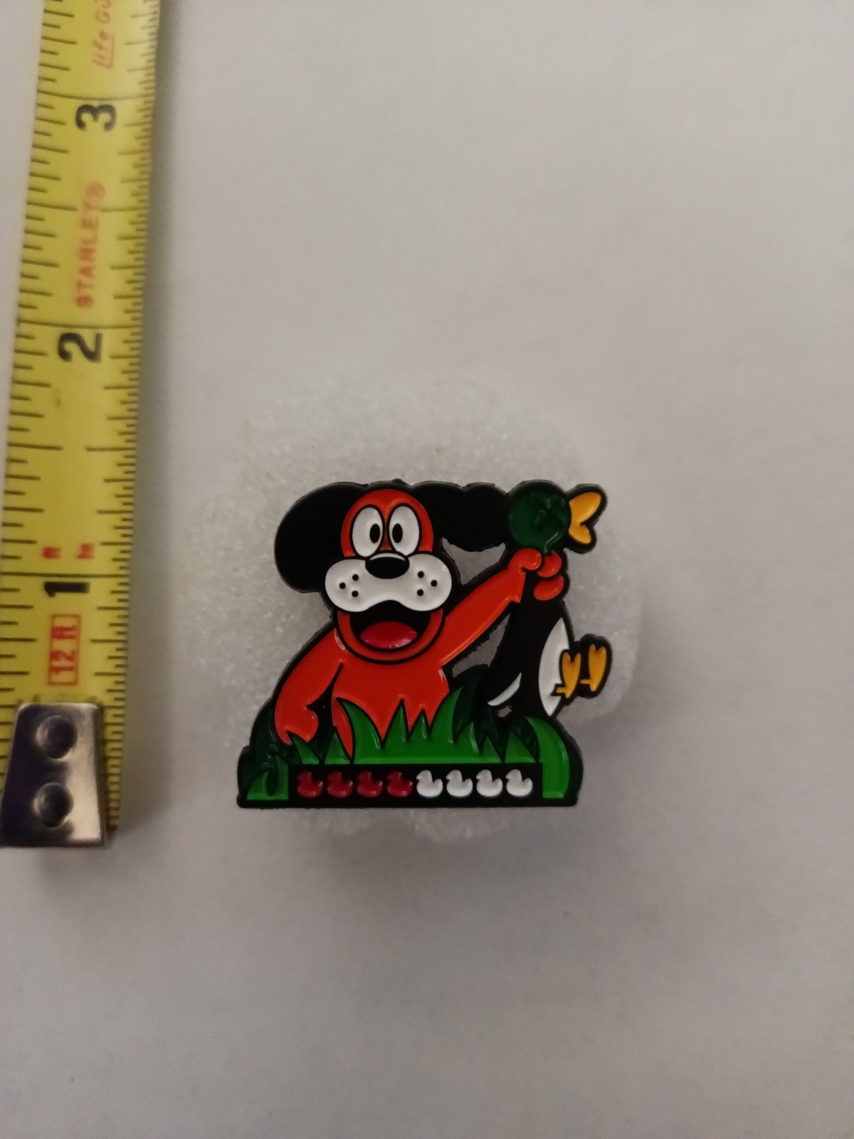 DUCK HUNT NINTENDO ENAMEL PIN-SHIP ALL THE PINS U BUY FOR $4.99-VISIT OUR STORE