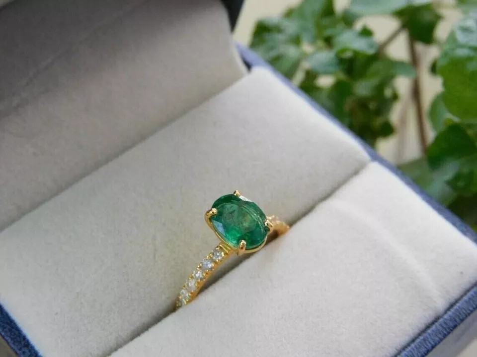2.30Ct Cushion Cut Simulated Green Emerald Promise Ring 14K Yelllow Gold Plated