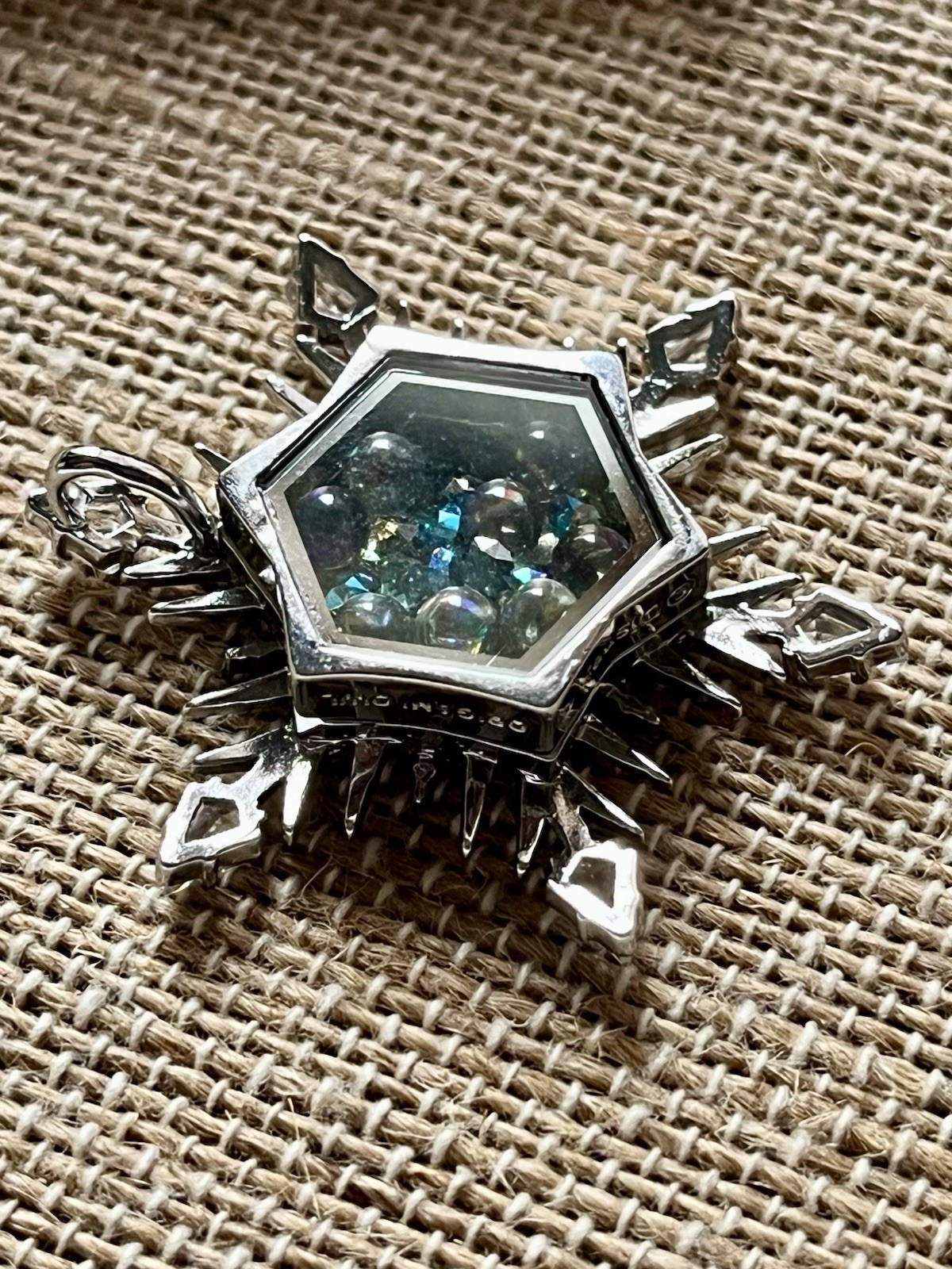 Origami Owl Disney Frozen Snowflake Hinge Locket With Stardust NIB