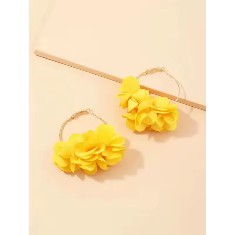 3 Pairs Flower Hoop Earrings Set Yellow Pink White Floral Lightweight Women