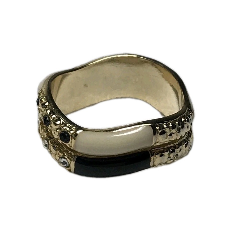 Curved ring gold tone, size 8 /black cream colors, rhinestones/ Very Good Cond.
