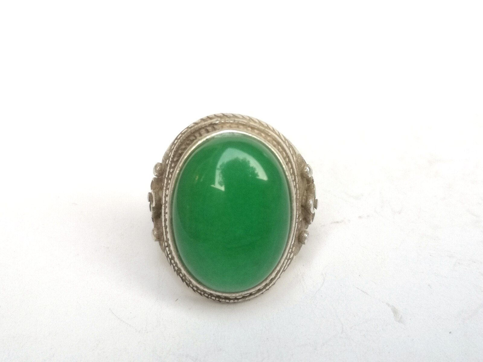 Collection Chinese Tibet Silver Carving Flower Inlay Green Jade Ring Gift