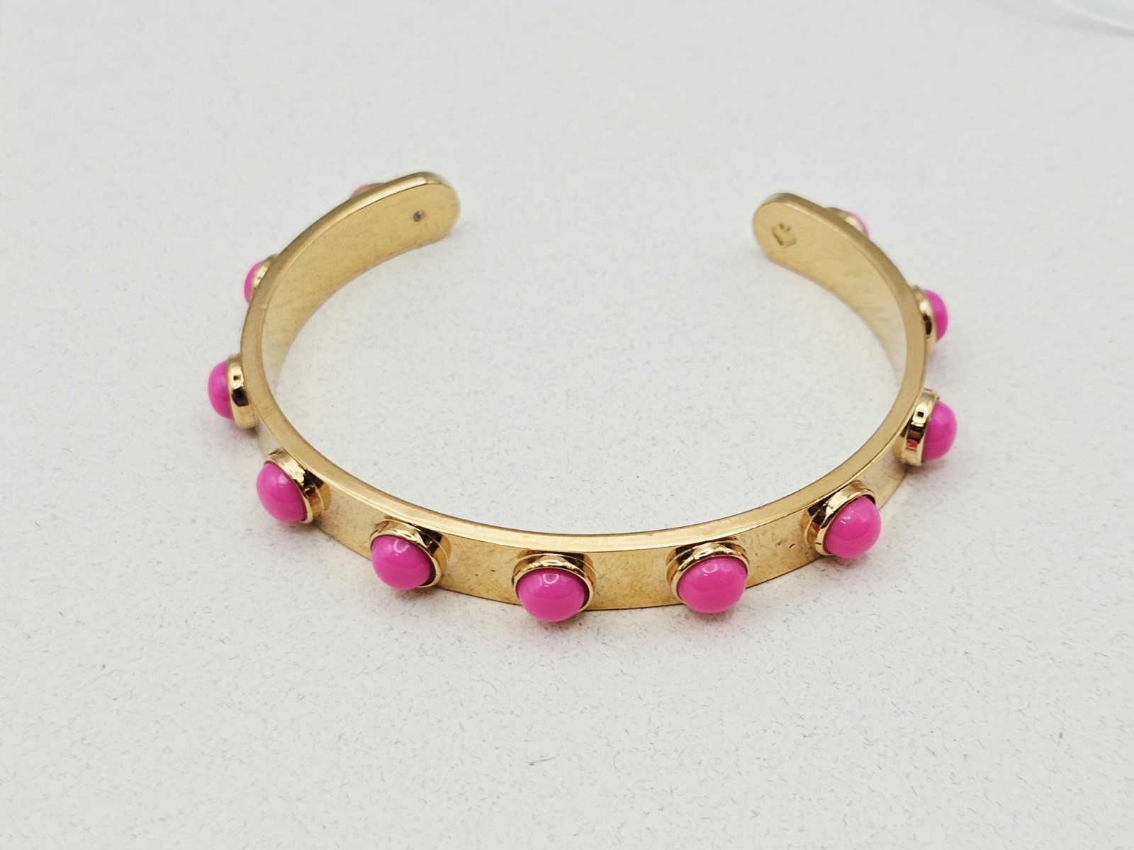 Kate Spade Hot Pink Gold tone Tag Along Cuff Bangle Bracelet 💕