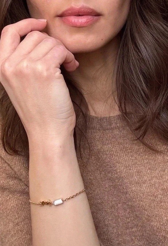 YSL Saint Laurent Cassandre Charm Bracelet Brass Metal Gold Size M New with Box