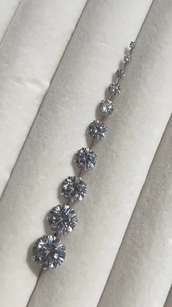 2.5mm To 10mm Round Cut Daily Wear Womens Lab Created Diamond 925 Silver