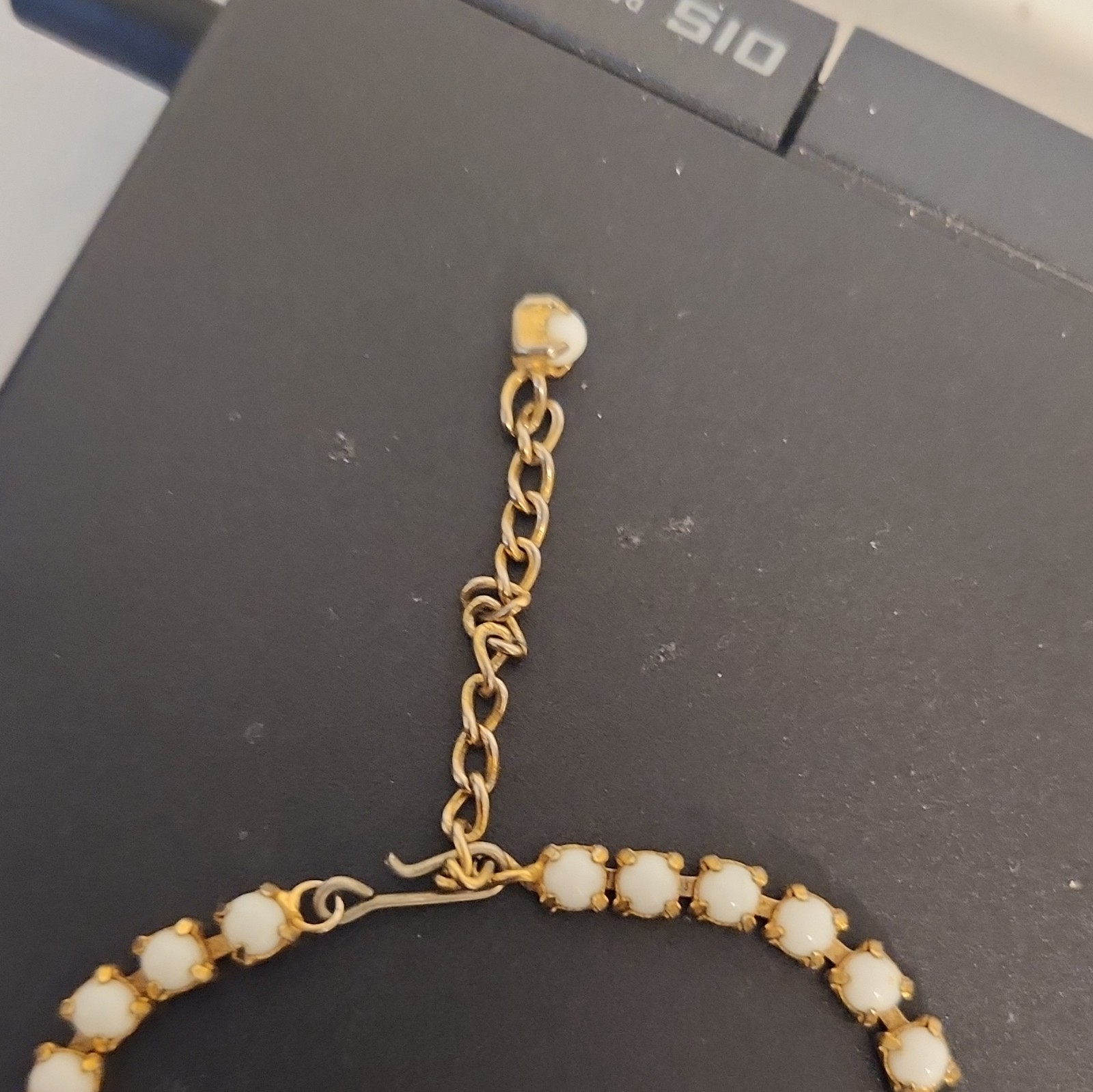 Vintage Gold Tone White Glass Round Prong Set Rhinestone Choker