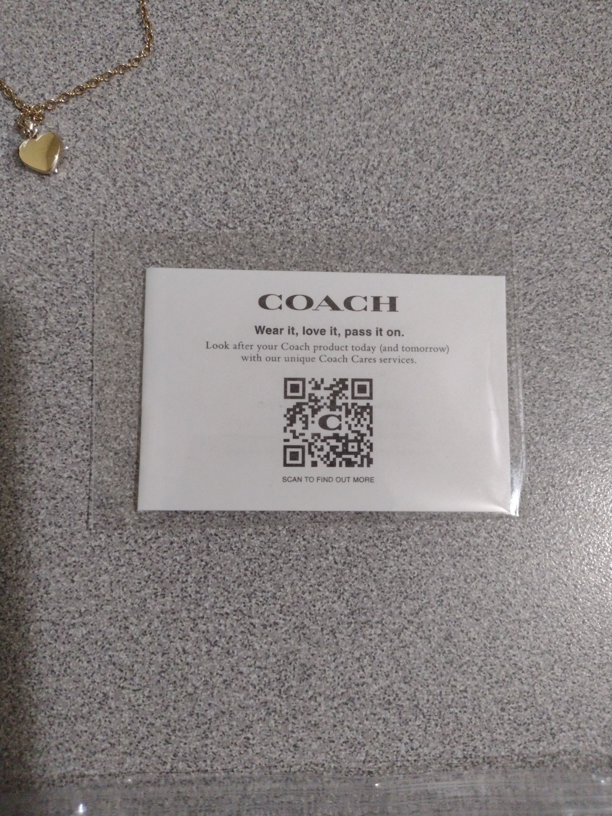 Coach Heart Shaped Pendant Necklace C Logo Gold Tone Chain 18″