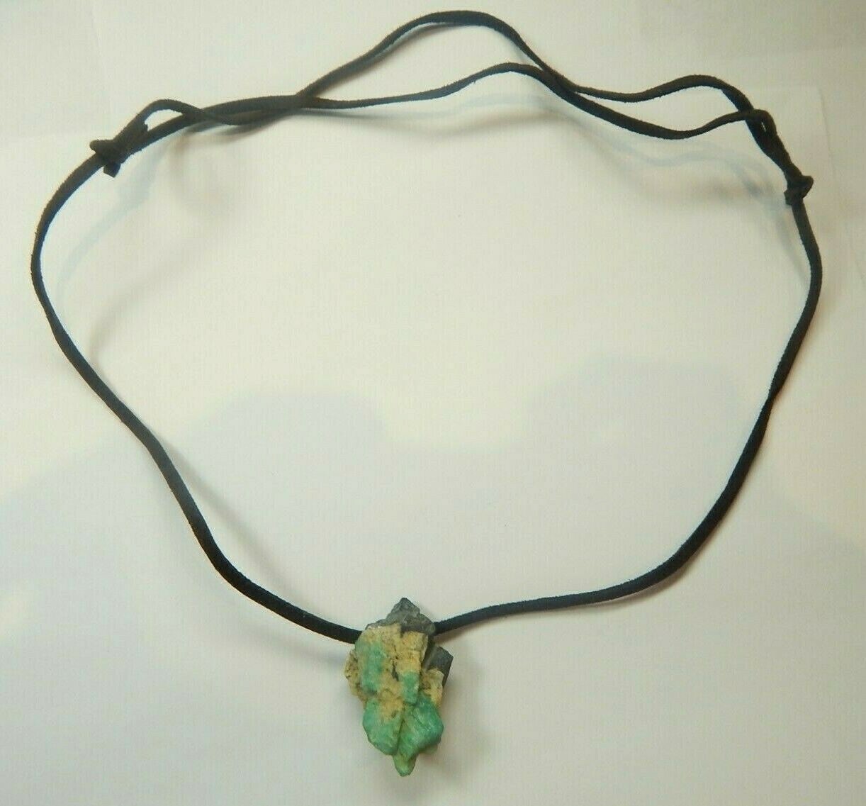 Colombian Emerald Raw Mineral Beryl with crystals 50.00 Cts Cow Leather Muzo Min