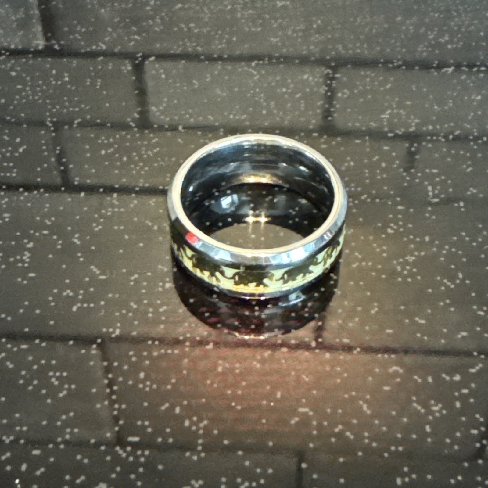 Elephants on a Band Fashion* Rings Two-Tone women size 7.5