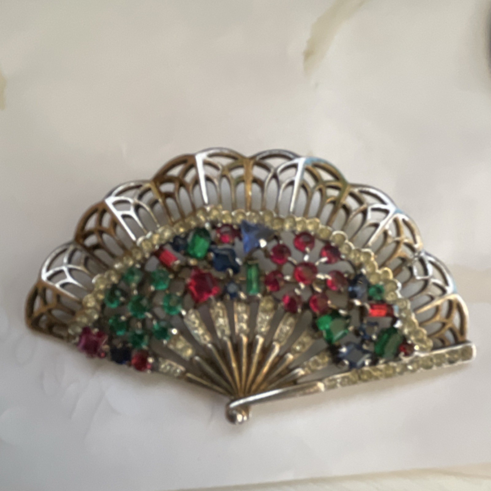 Trifari Fan-Shaped Rhinestone Brooch Pin with matching earrings