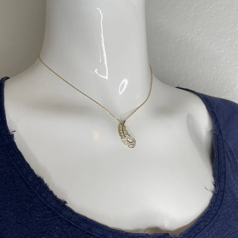 Swarovski Nice Crystal Pave Feather Pendant Necklace White, Gold-tone plated