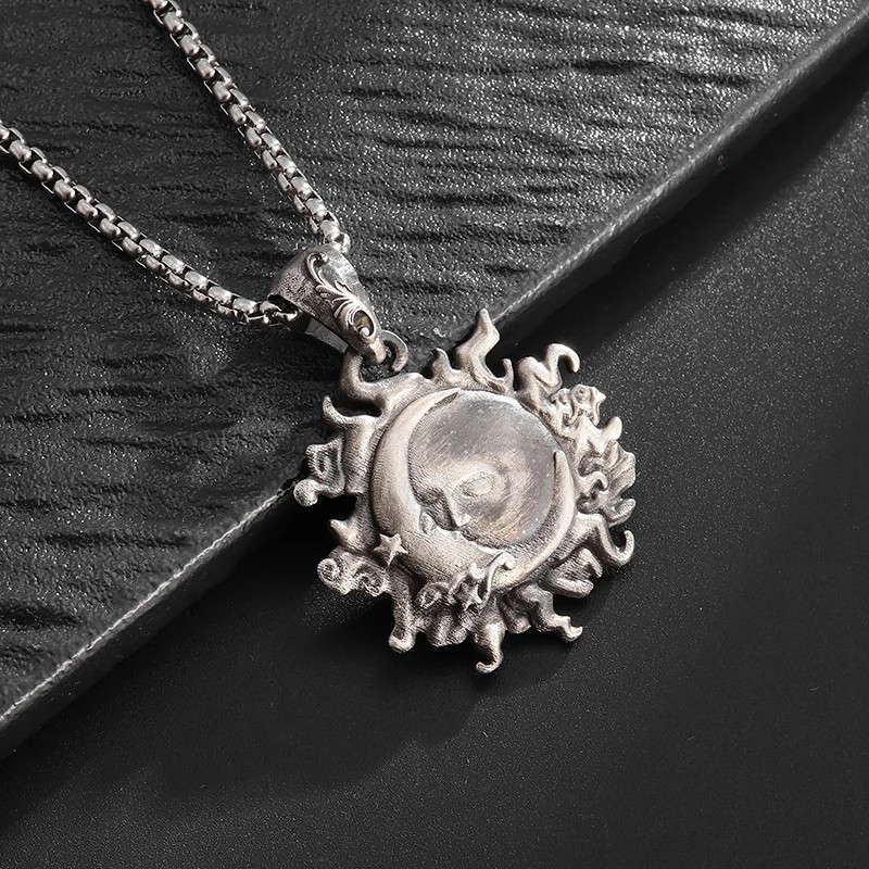 Sun Moon Kiss Necklace Jewelry Silvery Couple Love Pendant