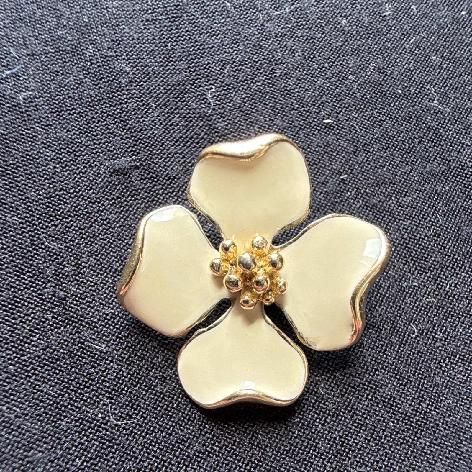 Vintage Trifari Signed Ivory Enamel Flower Gold Tone Stud Earrings