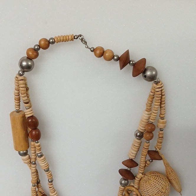 Bohemian Brown Beige Multi-Strand Wood Beaded Necklace Rattan Ball screw-closer