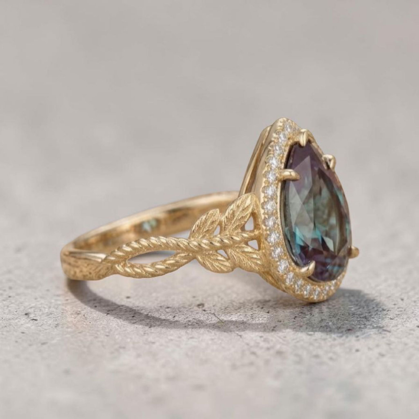 Alexandrite Wedding Ring 925 Sterling Silver Gold Plated Leaf Anniversary Gift