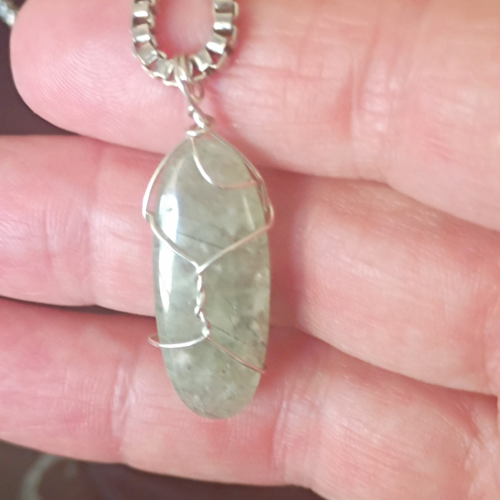 Adventurine Oval 1 In. Oval Centerpiece Wire Wrapped Necklace Gender Neutral.