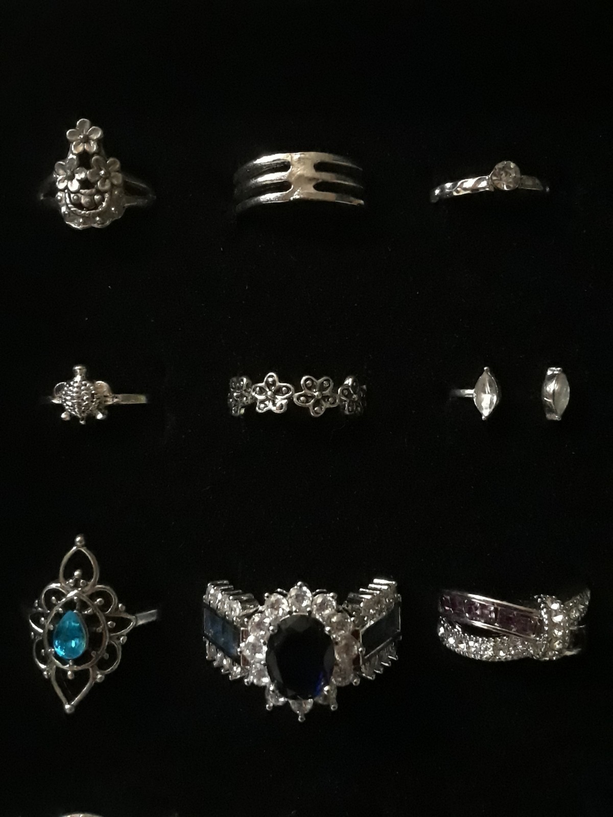Wholesale Lot of 72 Rings Various Shapes and Sizes Men – Women Display Tray NWOT