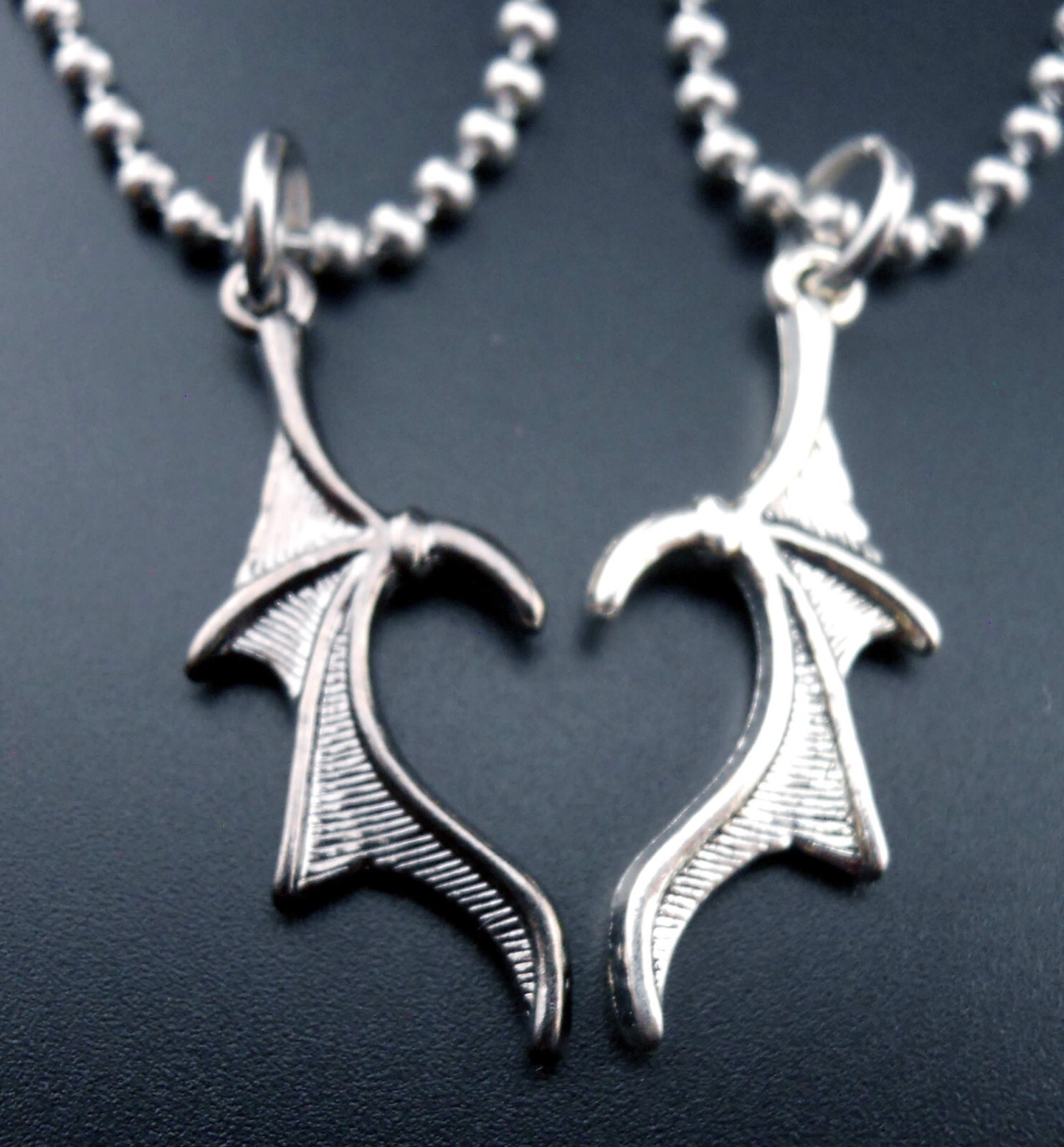 Couple Necklaces Stainless Chains New Goth Pendants Gothic Bat Wings Heart