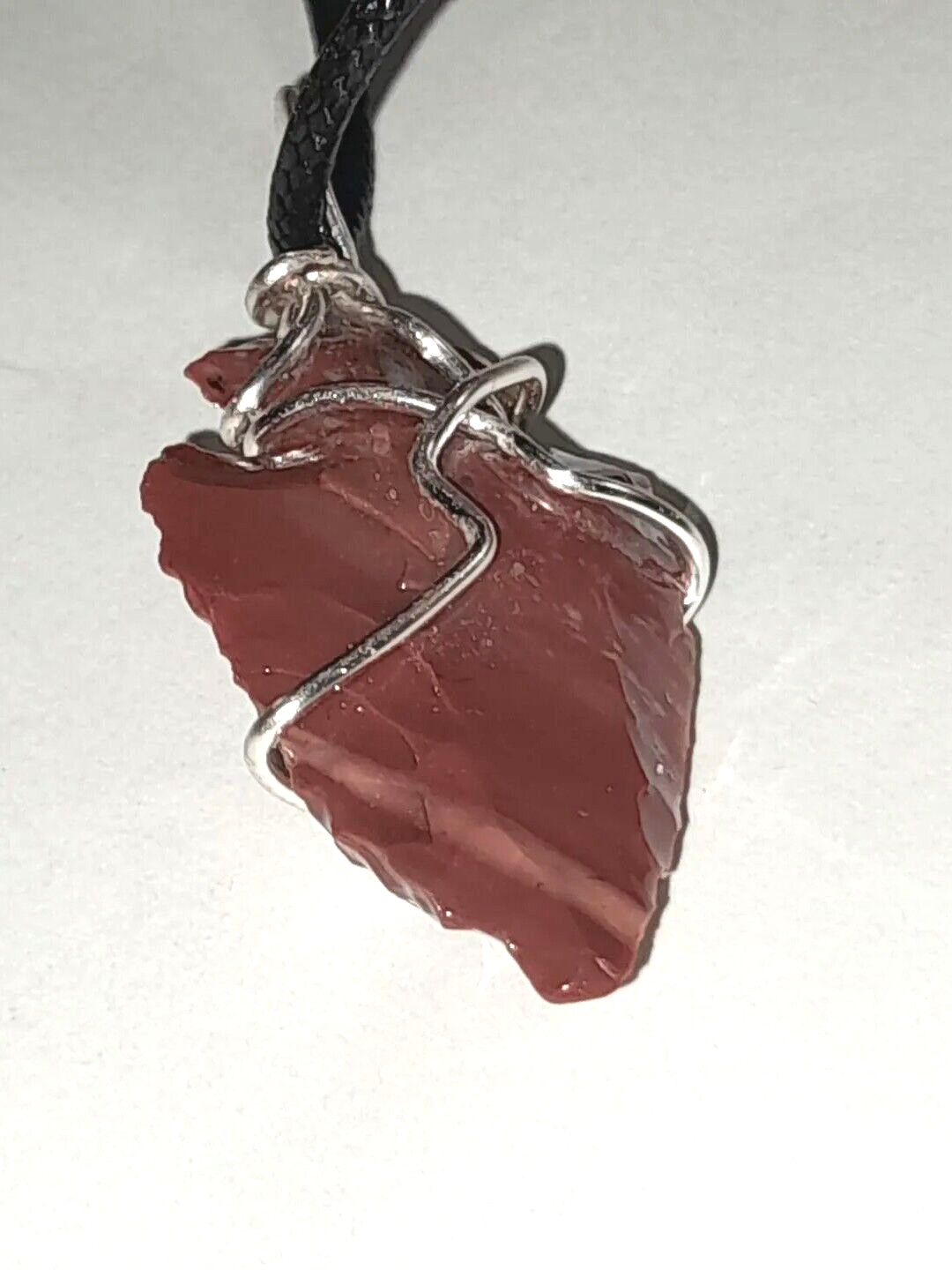 Natural jasper Arrowheads necklaces male female red pendants jewelry Gift unisex