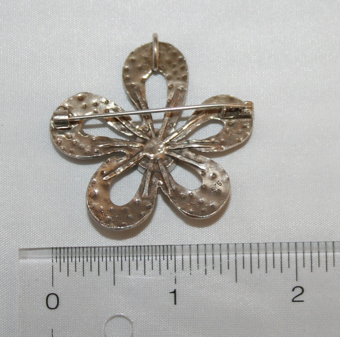 Silpada Sterling Silver Hammered CZ Flower Slider Pendant Brooch I1540