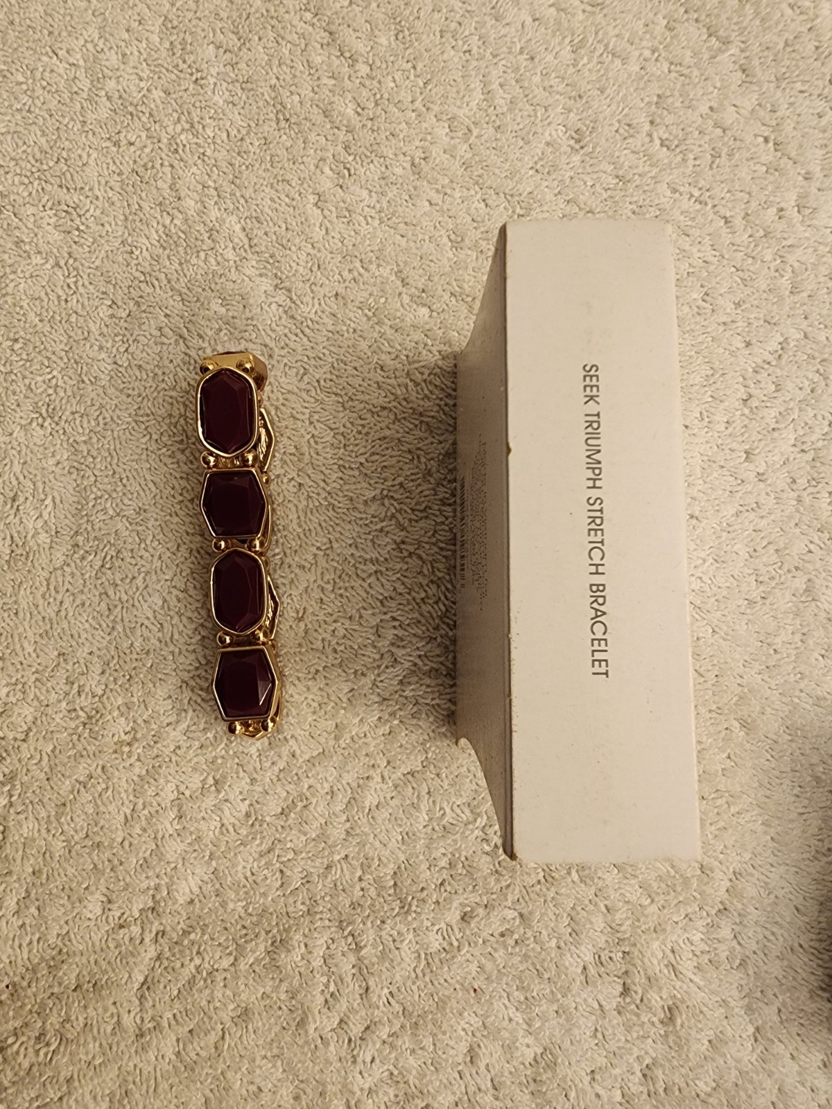 Avon Seek Triumph Stretch Bracelet