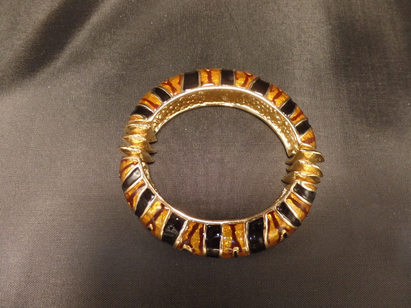 Enamel Metal Bangle Bracelets Chic Classy Goldish Brronze and Black Slip On