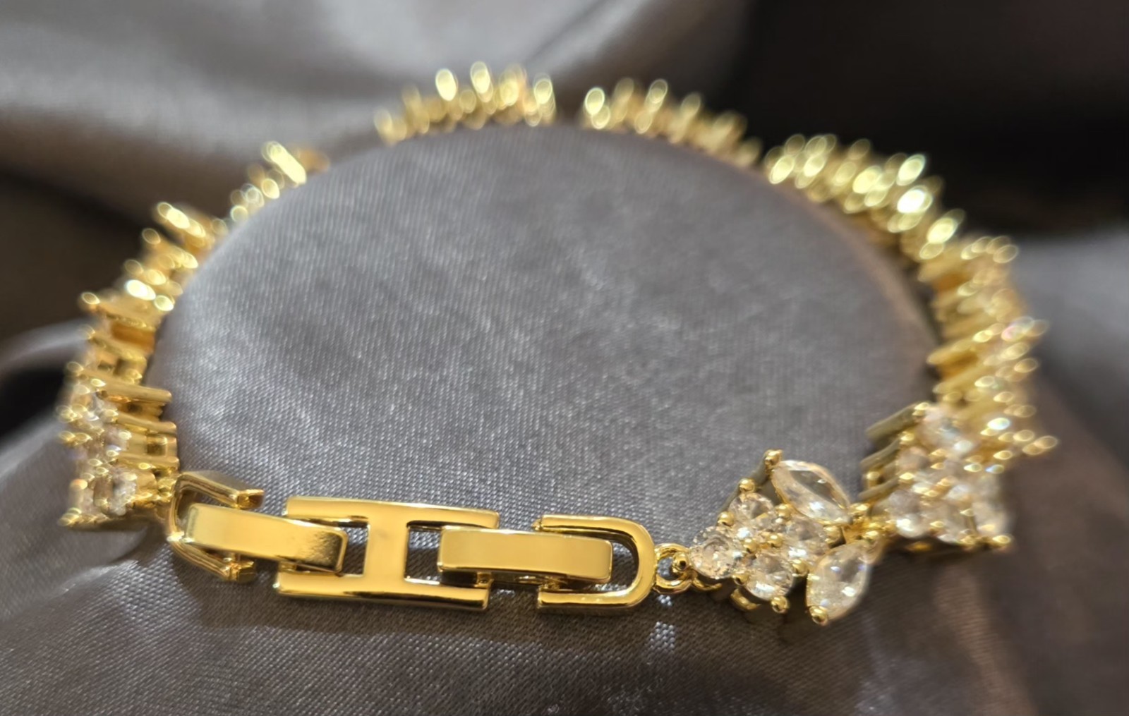 New 18k Gold Plated Yellow Oval Crystal Tennis Link Bracelet