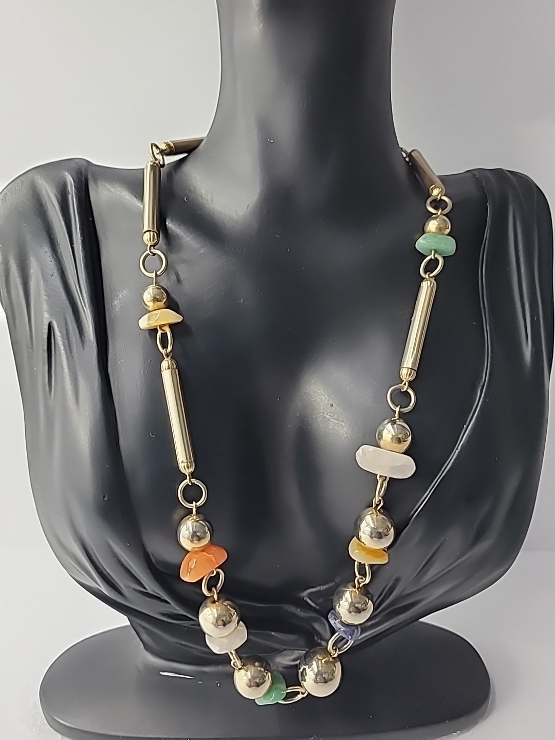 Vintage Gold Tone Beaded Necklace Mixed Stone Chips Bar Link Statement Jewelry