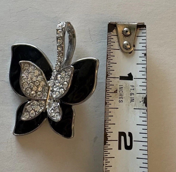 Fly without Strings , Spread your Wings Butterfly Pendant