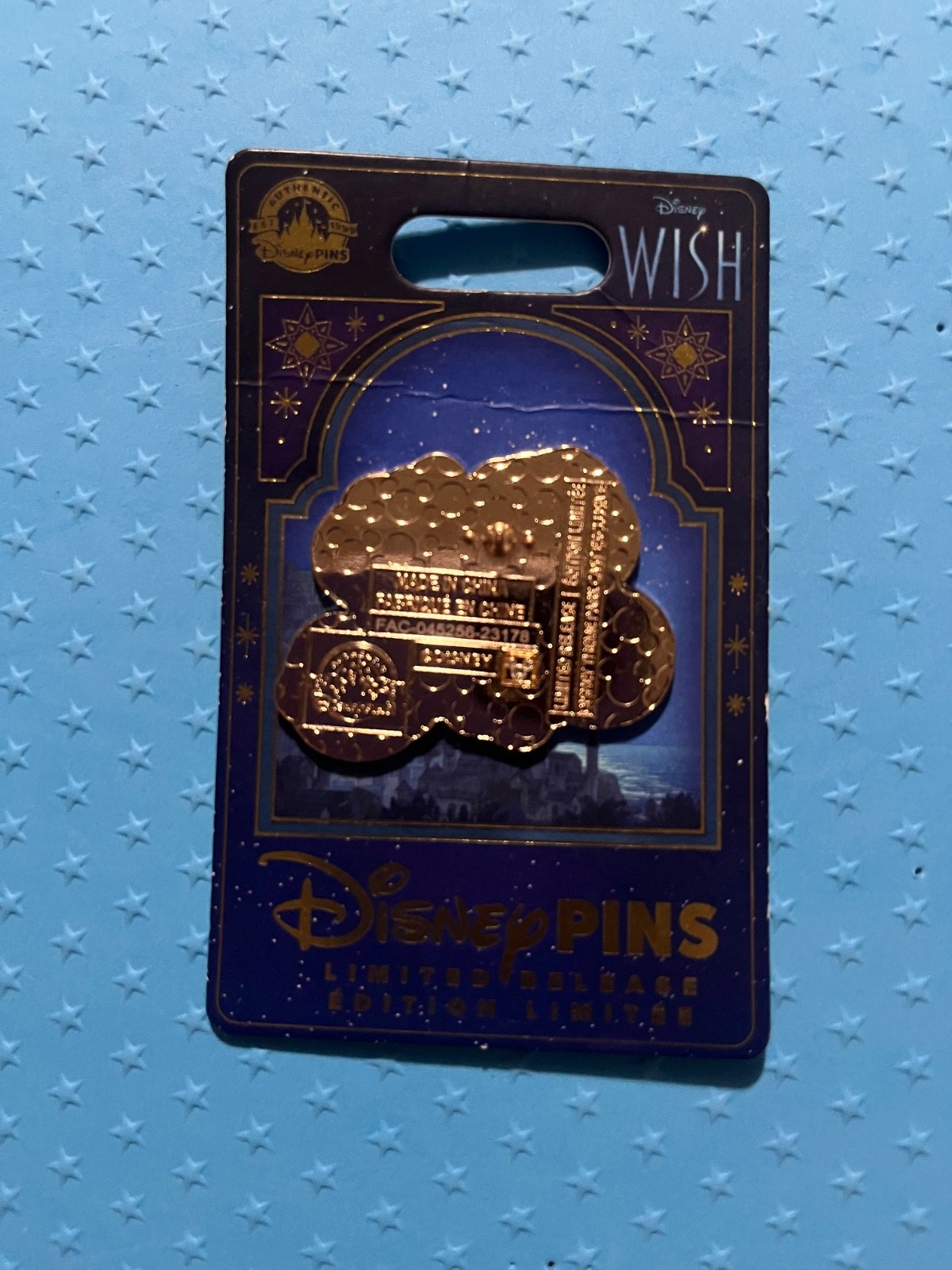 Limited release magic in every wish Disney Wish pin new!
