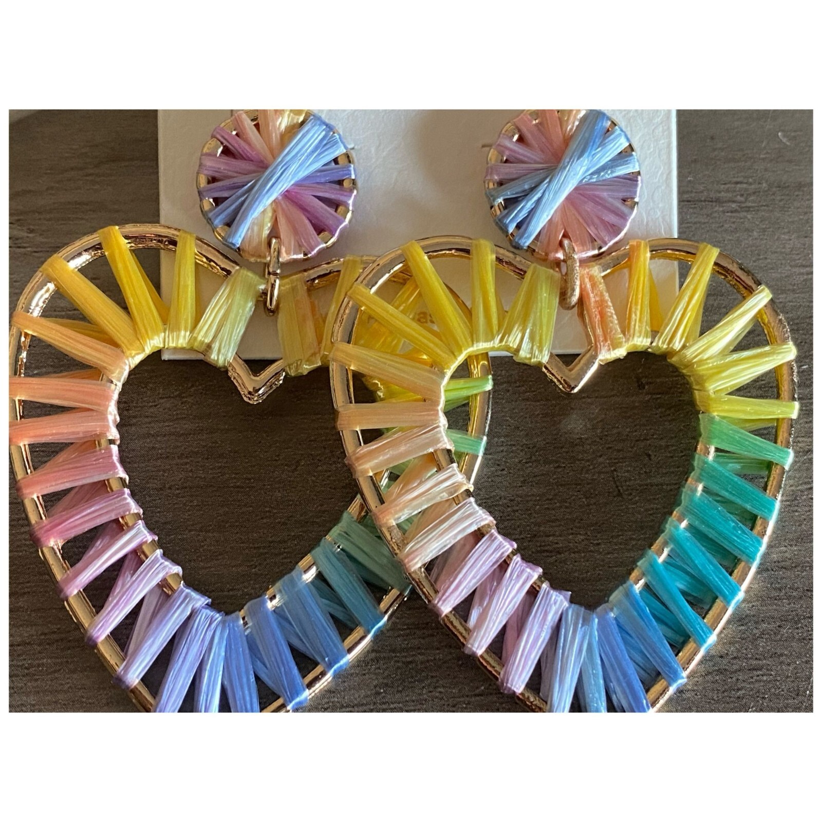 NEW AMRITA SINGH Heart Drop BOHO Raffia Earring Rainbow Color Romantic One Size