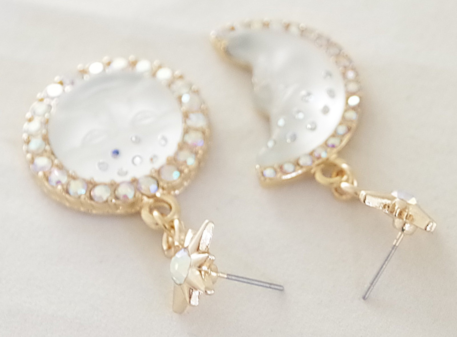 2″ KIRKS FOLLY WHITE SEAVIEW MOON FACE CRYSTAL RHINESTONE DROP DANGLE EARRINGS