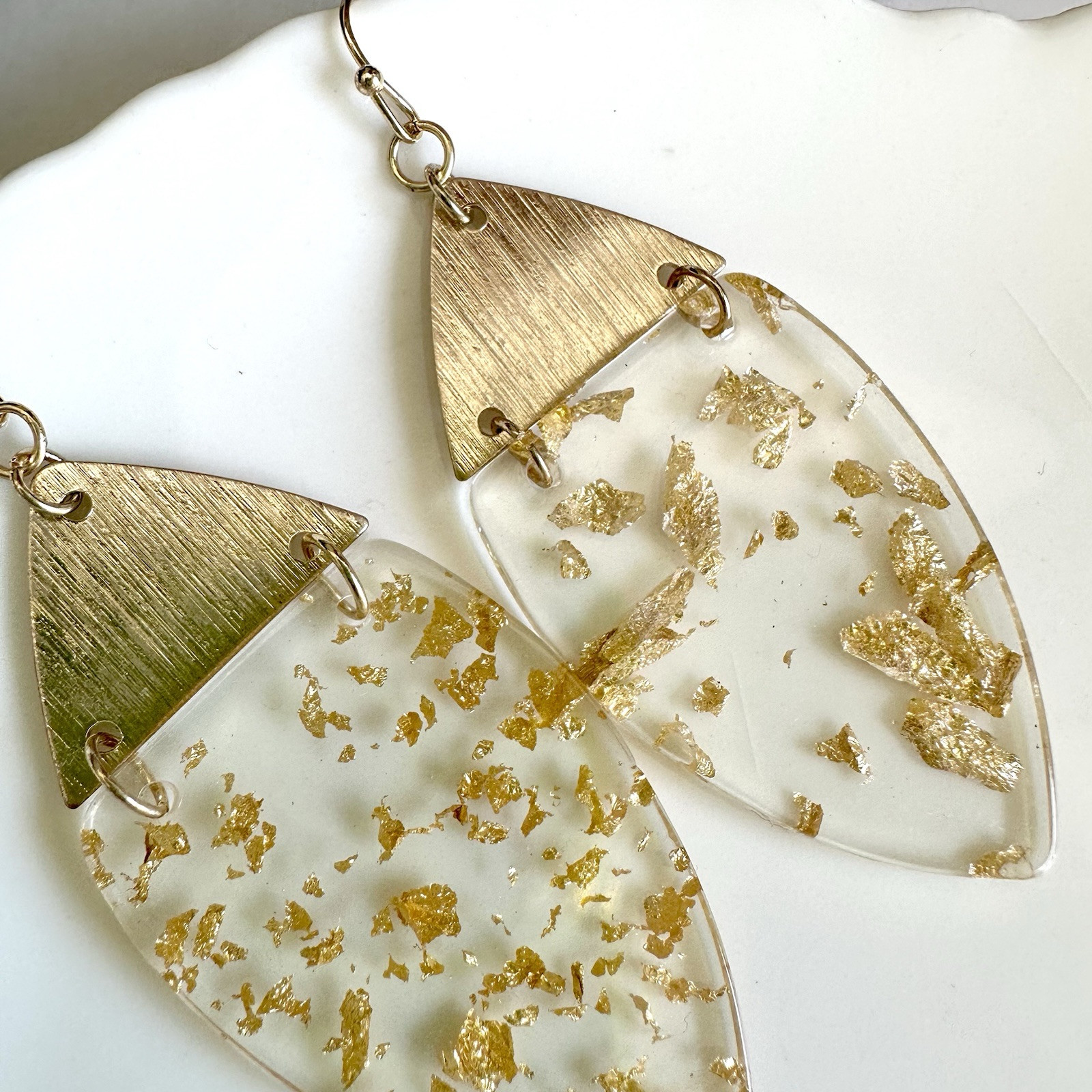 Clear Resin Acrylic Gold Flake Earrings Gold Fleck Gift Jewelry NEW Bohemian