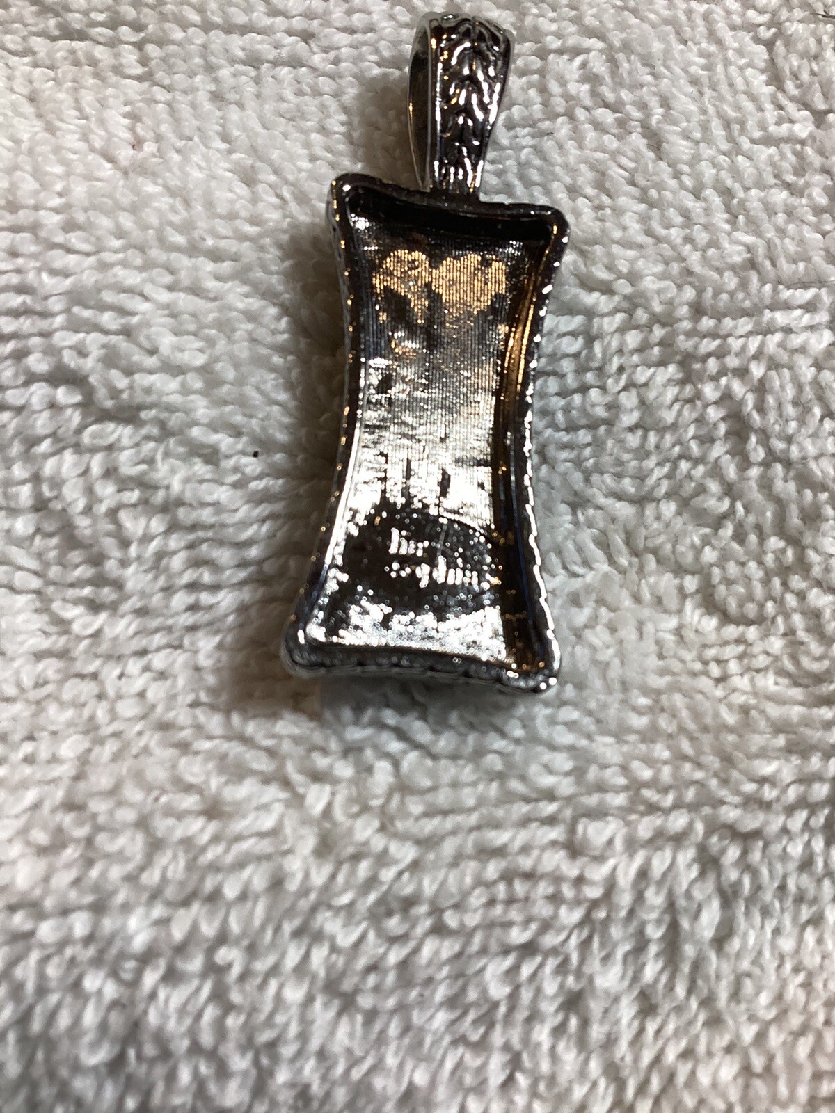 Leah Sophia pendant silver and green