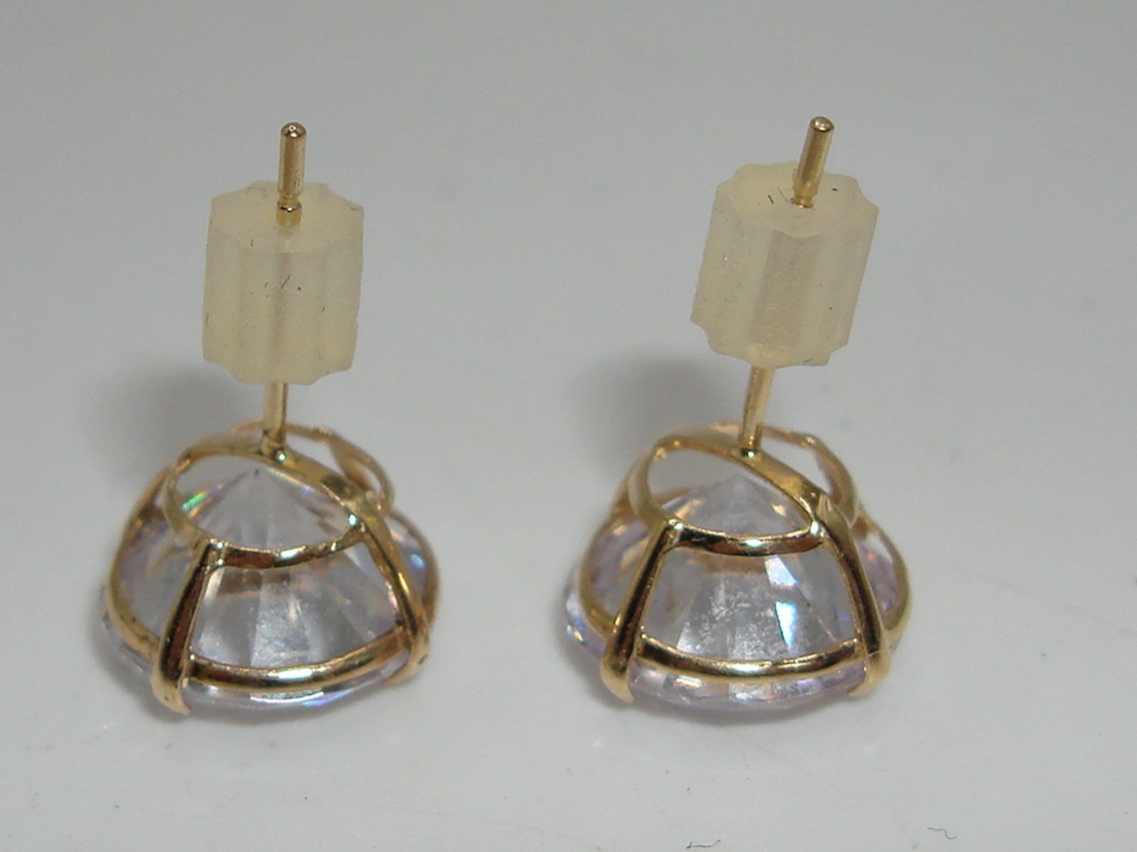 BEAUTIFUL 14K SOLID GOLD APPROX. 4+ CTW CZ PIERCED STUD EARRINGS!