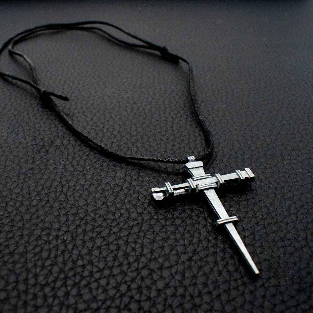 Horseshoe Nail Cross Pendant Necklace For Women | Zinc Alloy | 22″ Nylon Cord