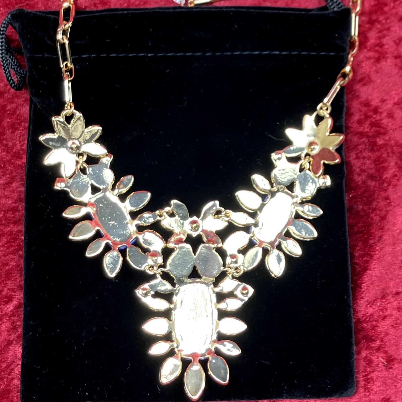 Lonna & Lilly Gold Tone Blue Stone Cluster Frontal Necklace NWT RP $78