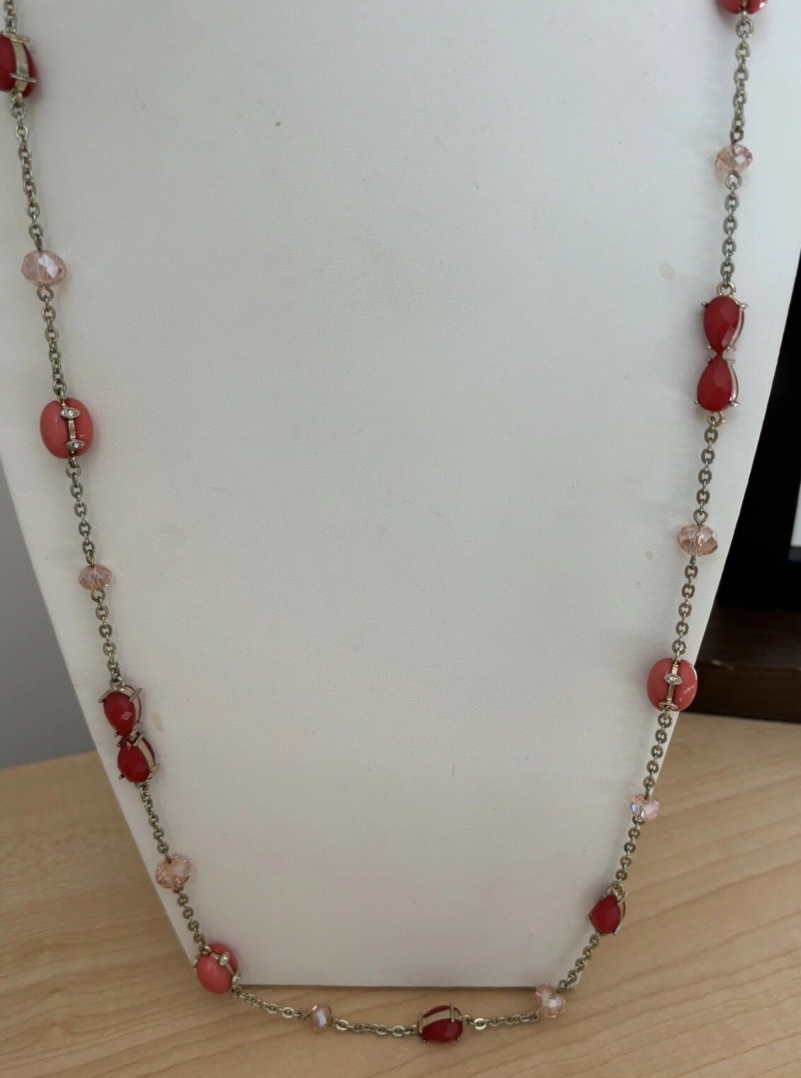 WHBM Coral Beaded Necklace/ Gold Tone/ Signed New w/o Tags