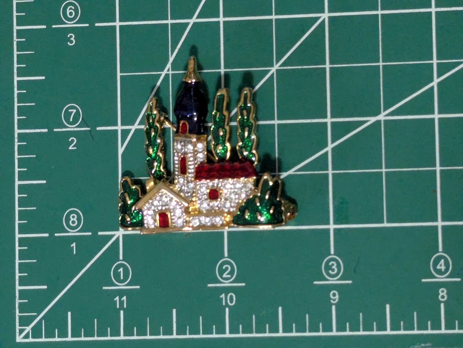 Castle Fairytale Fantasy Brooch Pin Rhinestone Enamel Gold Tone Fashion Jewelry