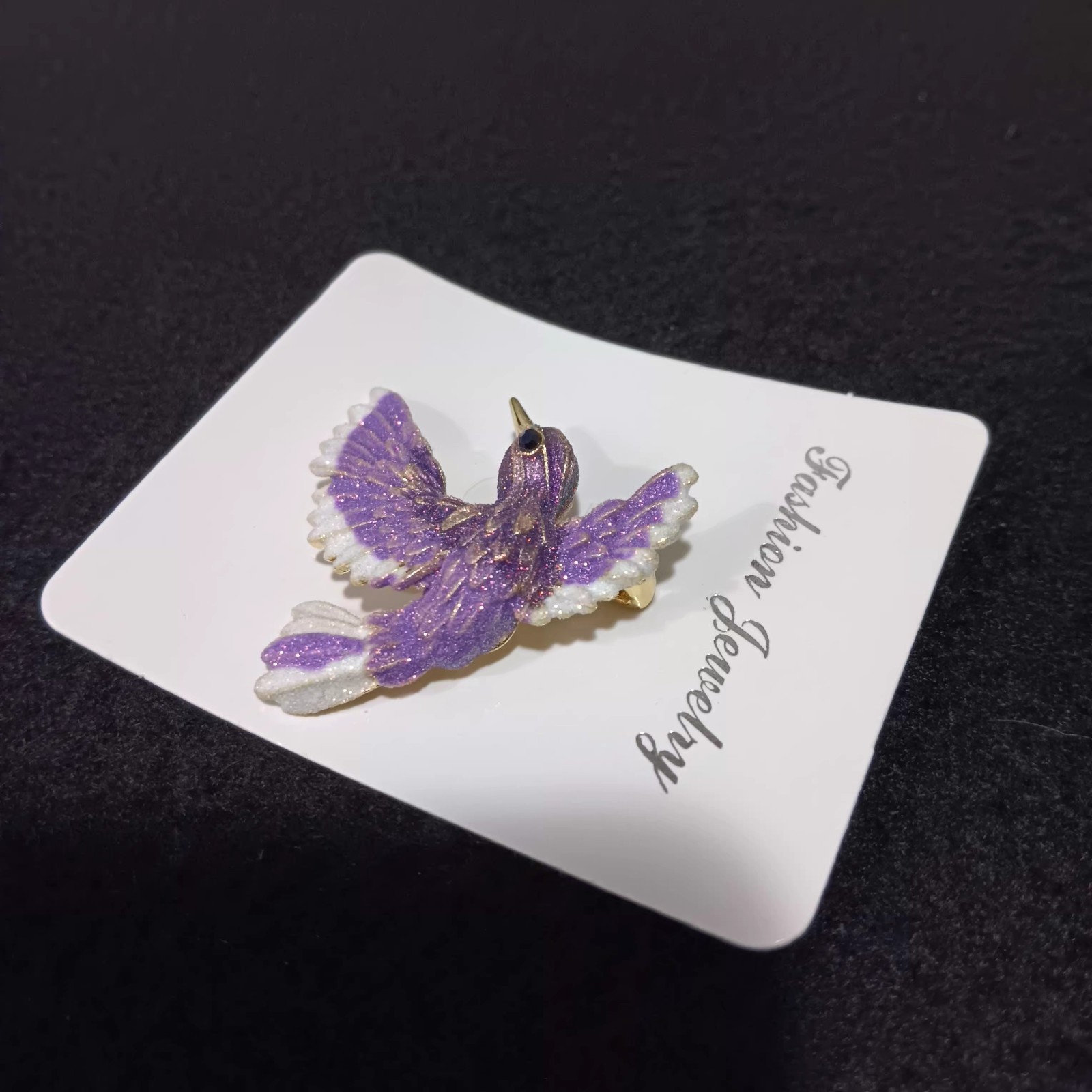 Woman’s Purple Winged Bird Brooch Pin (Fashion Jewelry)