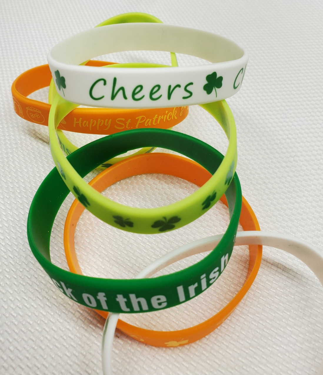 7 pcs St. Patrick’s Day Bracelets Silicone Wristband Irish Multicolor Lucky NEW