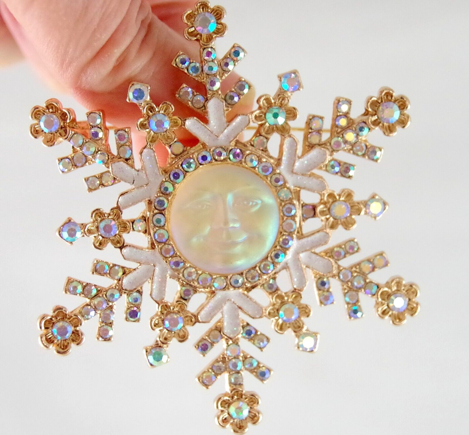 3″ NWOT UNSIGNED VTG INSPIRED MOON FACE AB RHINESTONE SNOWFLAKE PENDANT BROOCH
