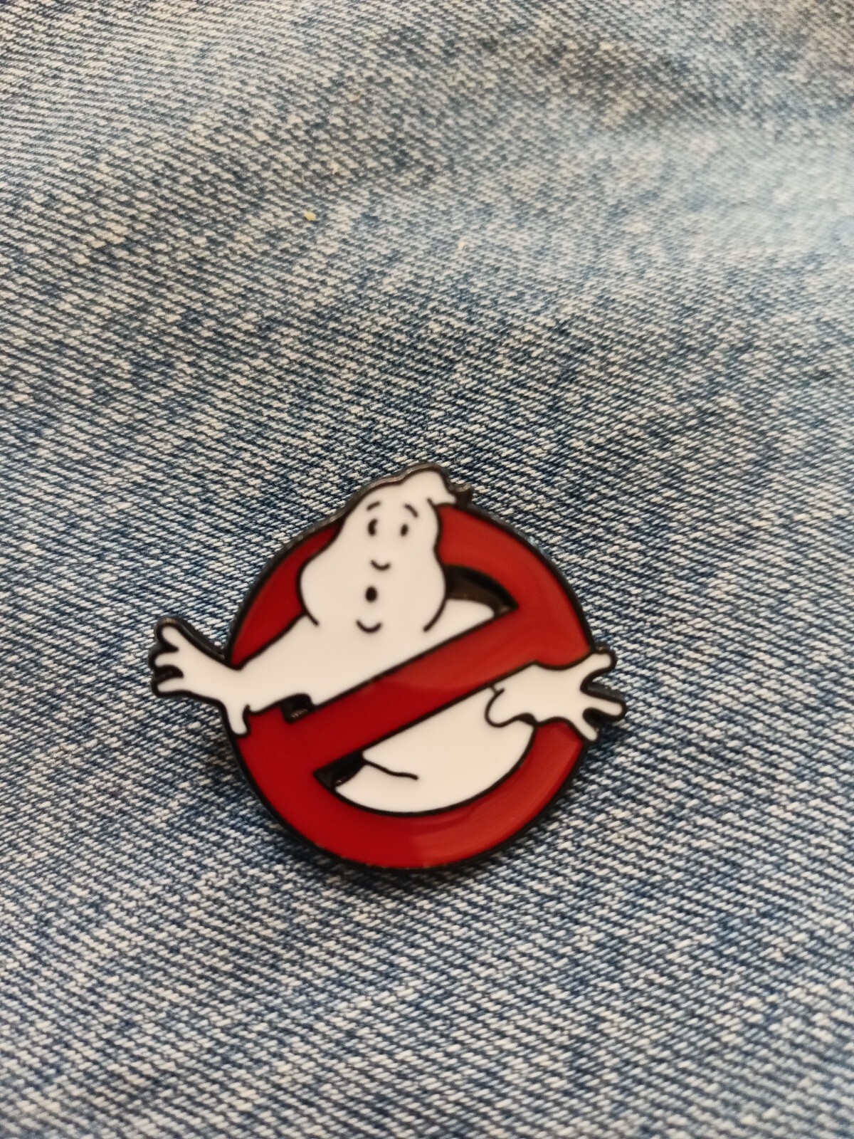 GHOSTBUSTERS-ENAMEL PIN-UNBRANDED-SHIP ALL THE PINS YOU BUY FOR $4.99