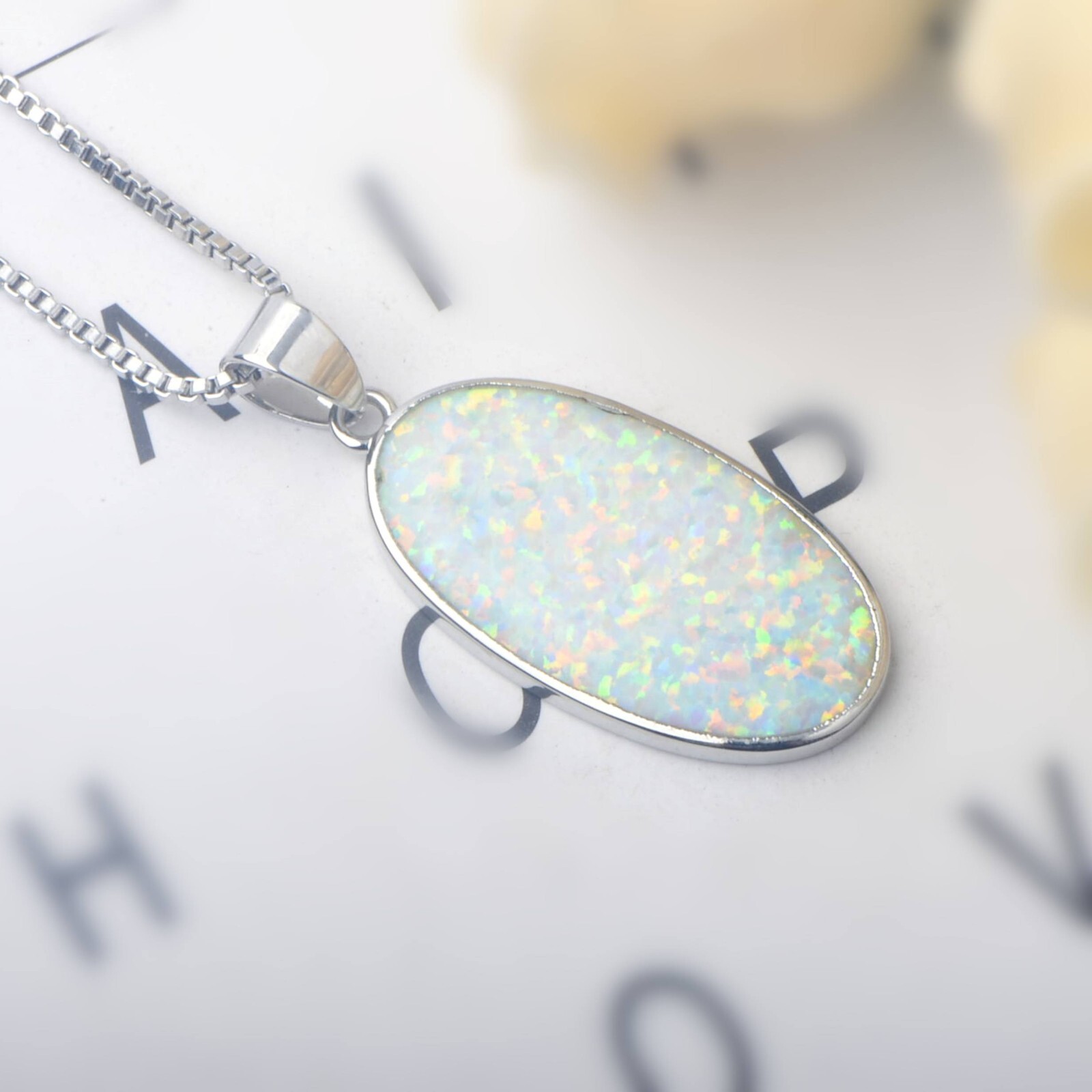Hawaii White Fire Opal Oval Necklace Pendant Silver Filled For Women Girls