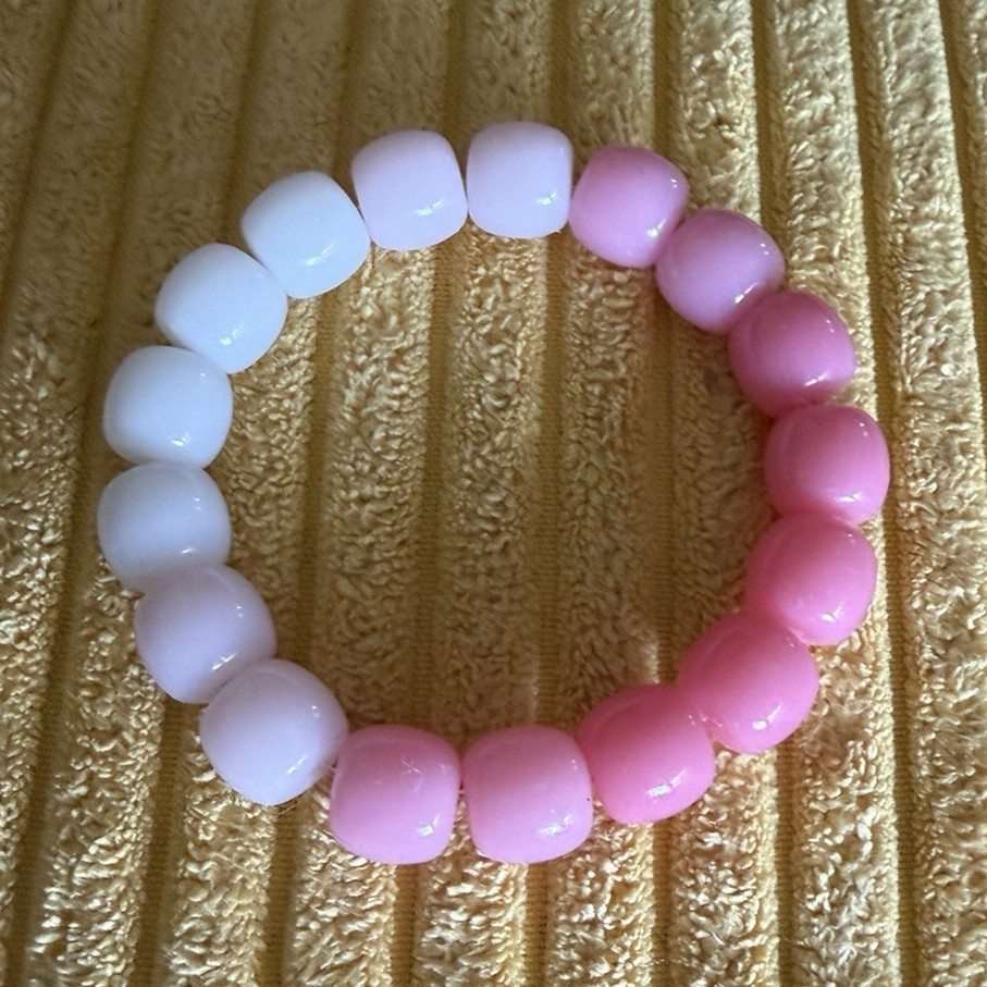 Pink & White glass Round Beaded Stretch Slip-On Bracelet No Stone