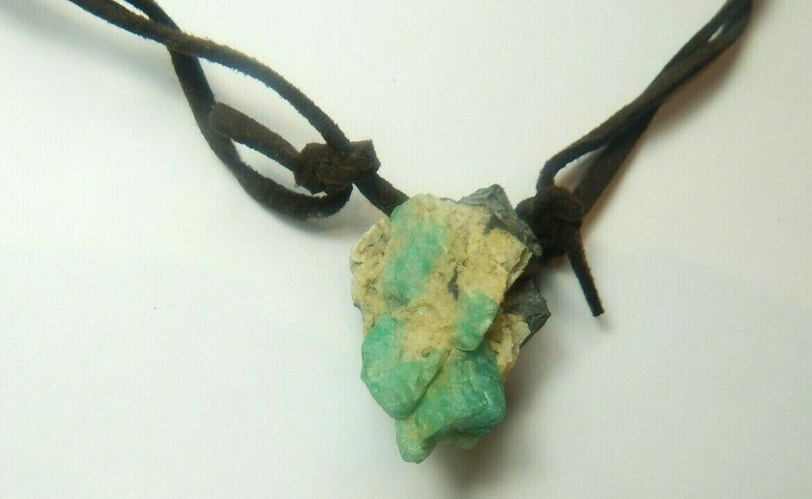 Colombian Emerald Raw Mineral Beryl with crystals 50.00 Cts Cow Leather Muzo Min