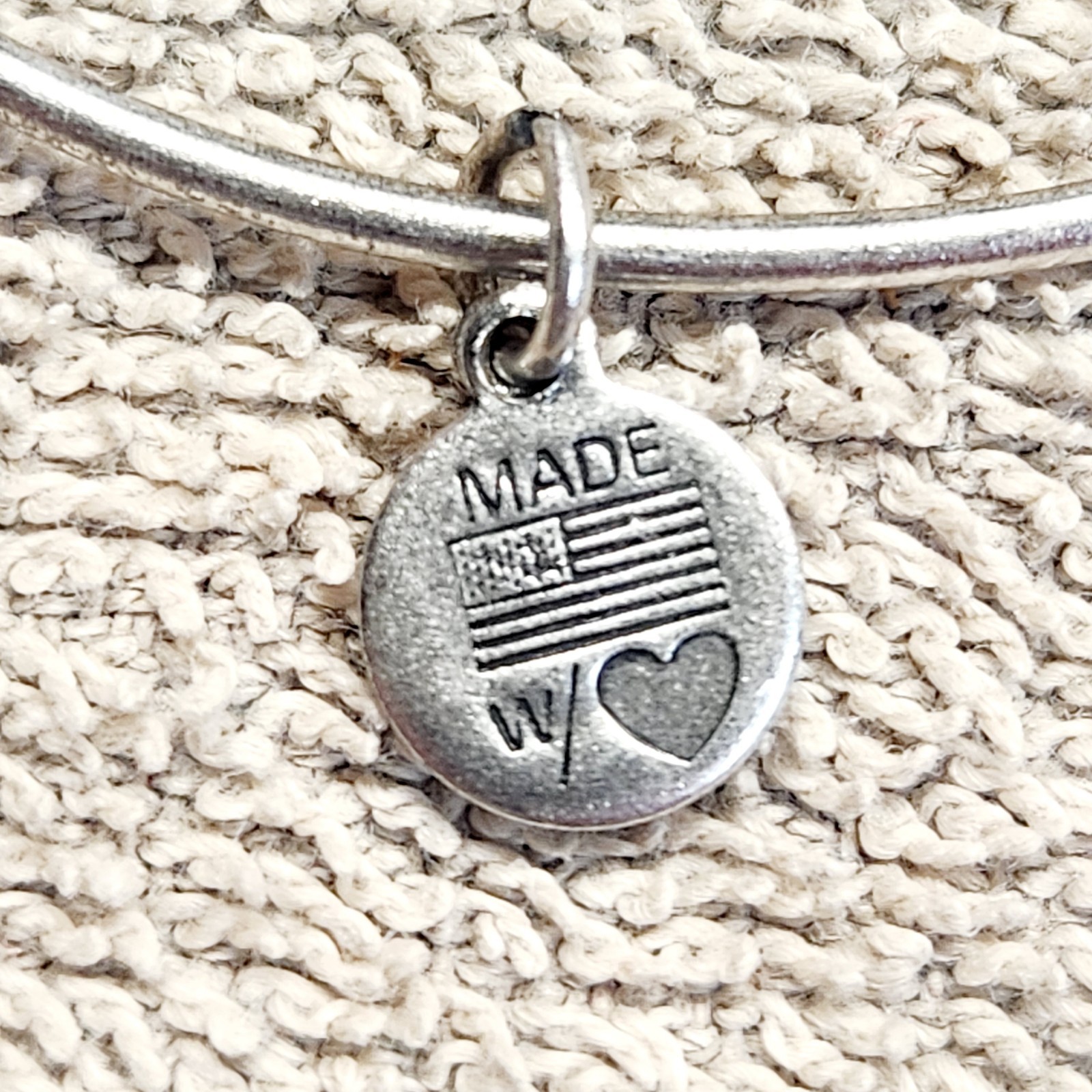 Alex And Ani (+) Energy ” Because I Love You” Grandmother Bracelet. Brand New.