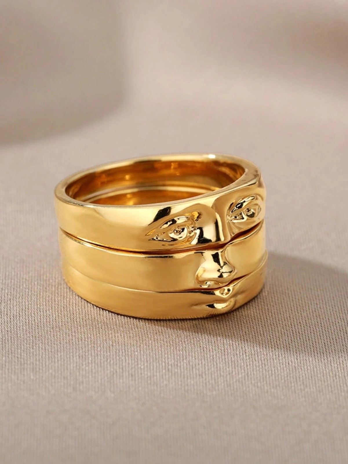 Abstract Face Ring Set 3Pc Stackable Vintage Gold Plated Copper Womens Jewelry